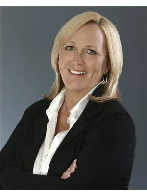 Image of Tammie Savage, Realtor